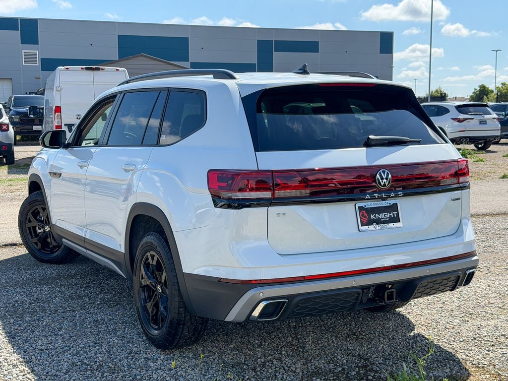 2026 Volkswagen Atlas 2.0T Peak Edition