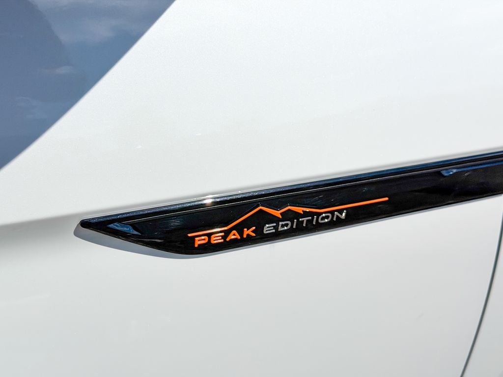 2026 Volkswagen Atlas 2.0T Peak Edition