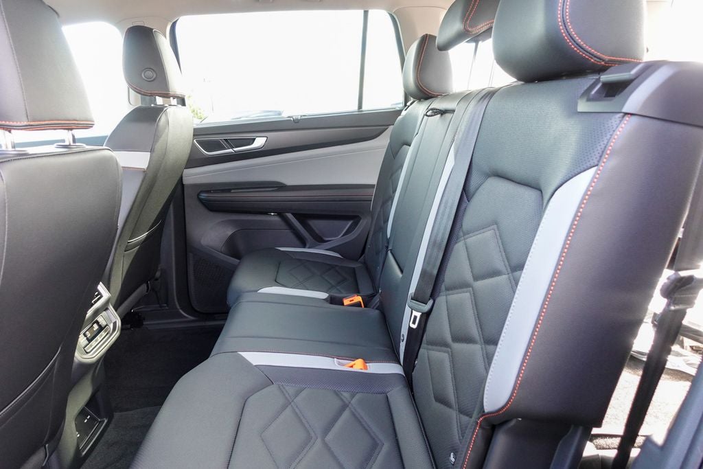 2026 Volkswagen Atlas 2.0T Peak Edition