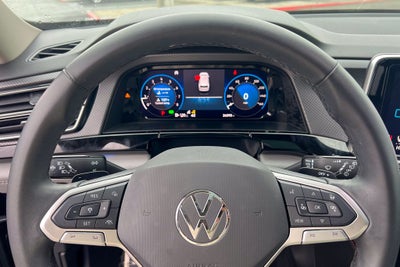 2024 Volkswagen Atlas 2.0T Peak Edition SE w/Technology