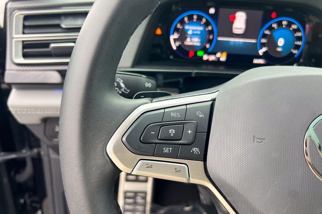 2024 Volkswagen Atlas 2.0T Peak Edition SE w/Technology