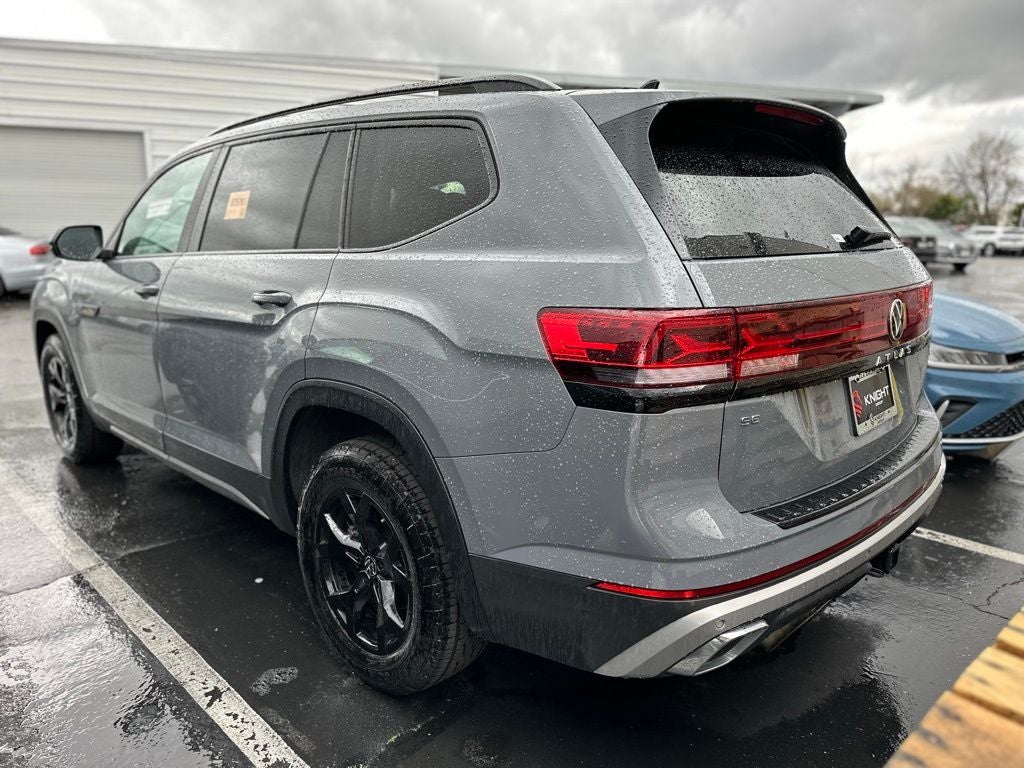 2025 Volkswagen Atlas 2.0T Peak Edition