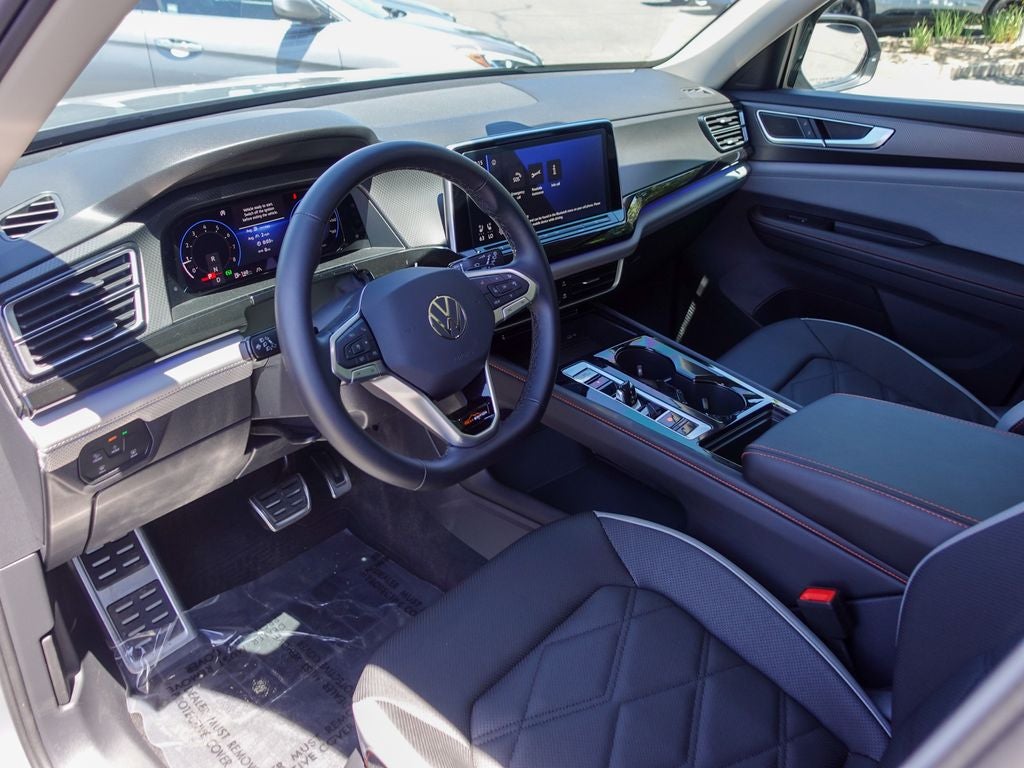 2025 Volkswagen Atlas 2.0T Peak Edition