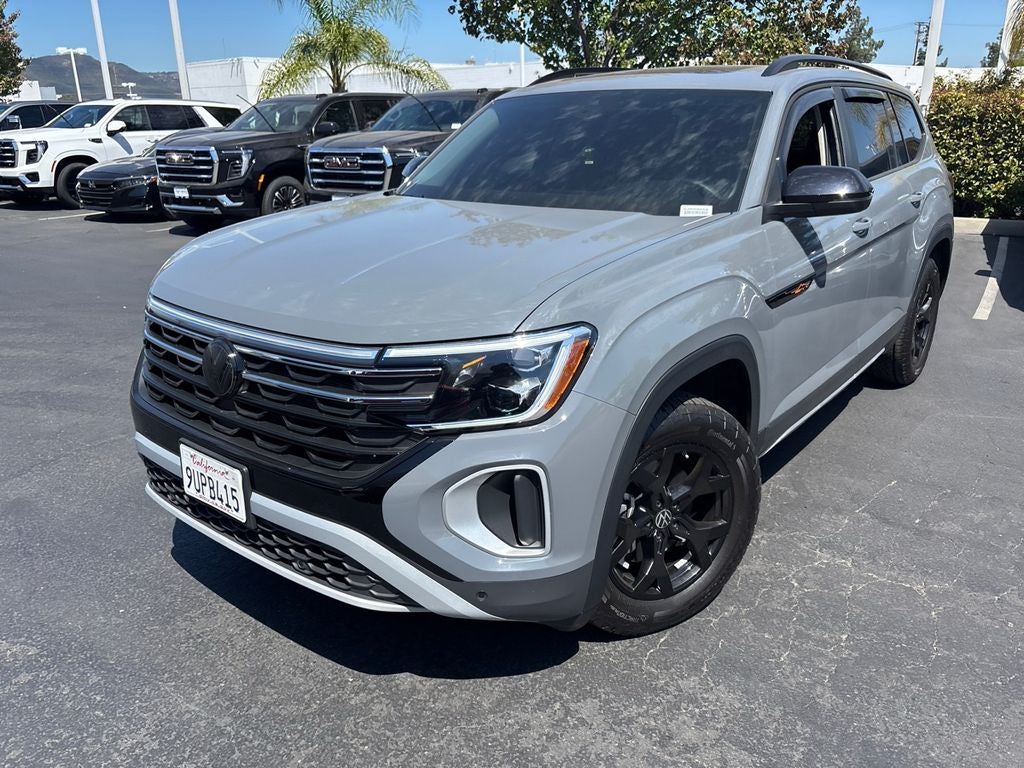 2025 Volkswagen Atlas 2.0T Peak Edition