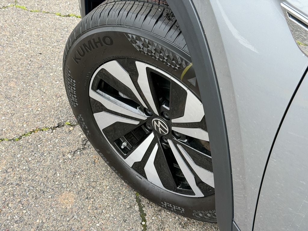 2026 Volkswagen Atlas Cross Sport 2.0T SE