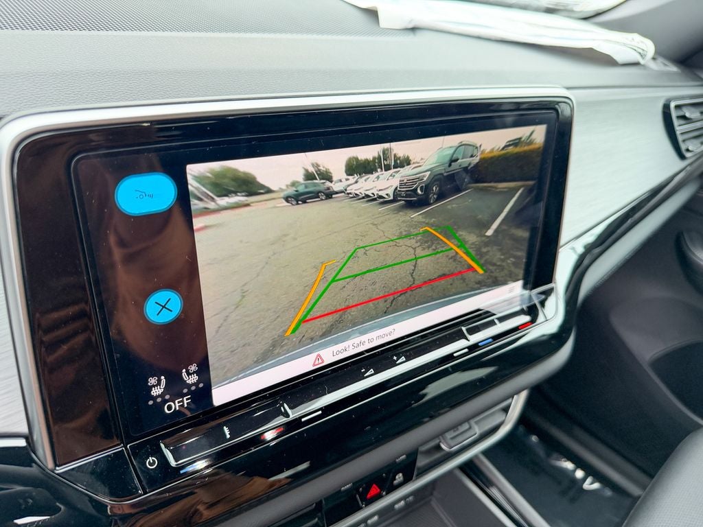 2026 Volkswagen Atlas Cross Sport 2.0T SE