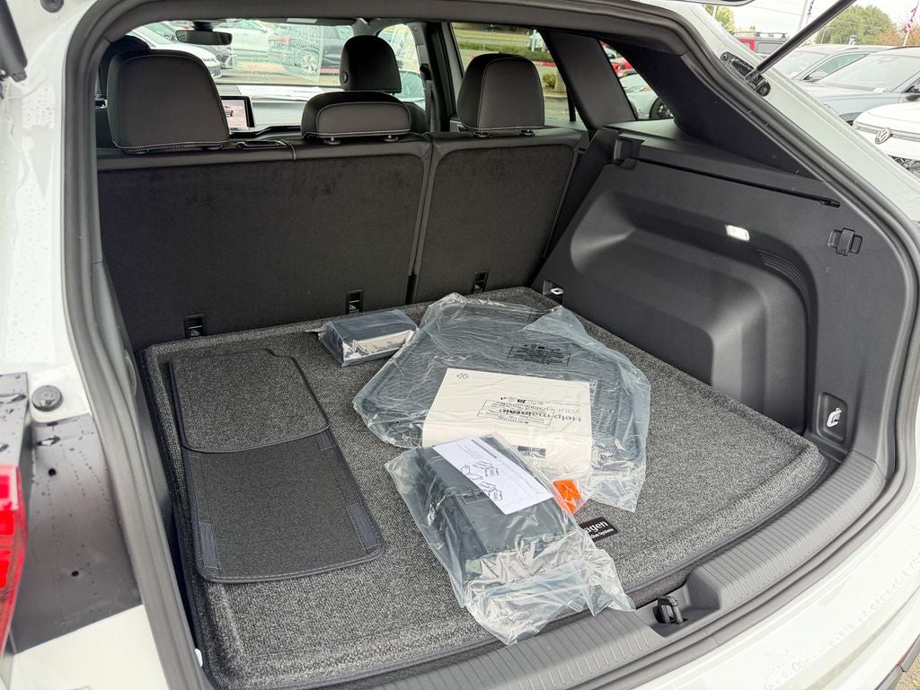 2026 Volkswagen Atlas Cross Sport 2.0T SE