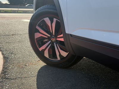 2026 Volkswagen Atlas 2.0T SE