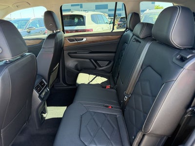 2026 Volkswagen Atlas 2.0T SE