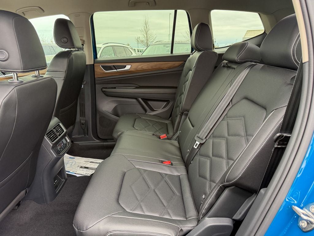 2026 Volkswagen Atlas 2.0T SE