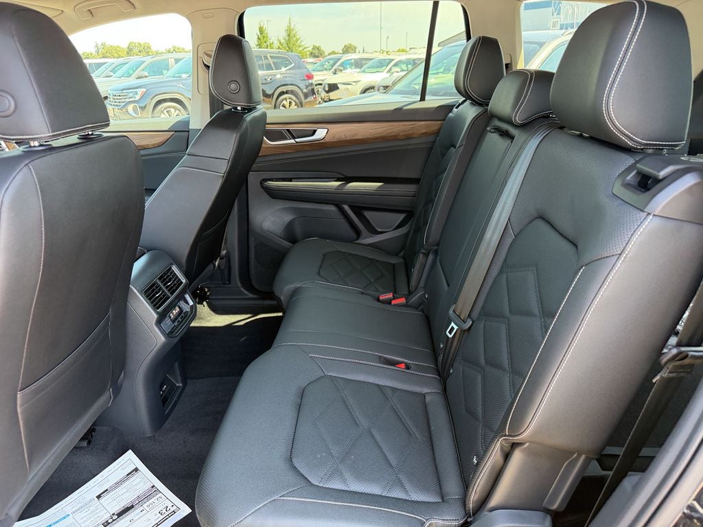 2026 Volkswagen Atlas 2.0T SE