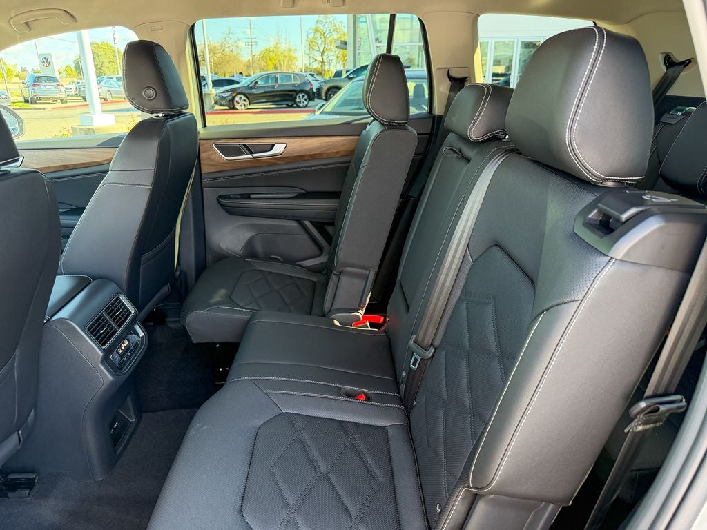 2026 Volkswagen Atlas 2.0T SE