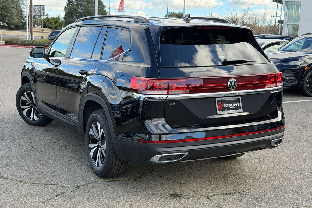 2026 Volkswagen Atlas 2.0T SE