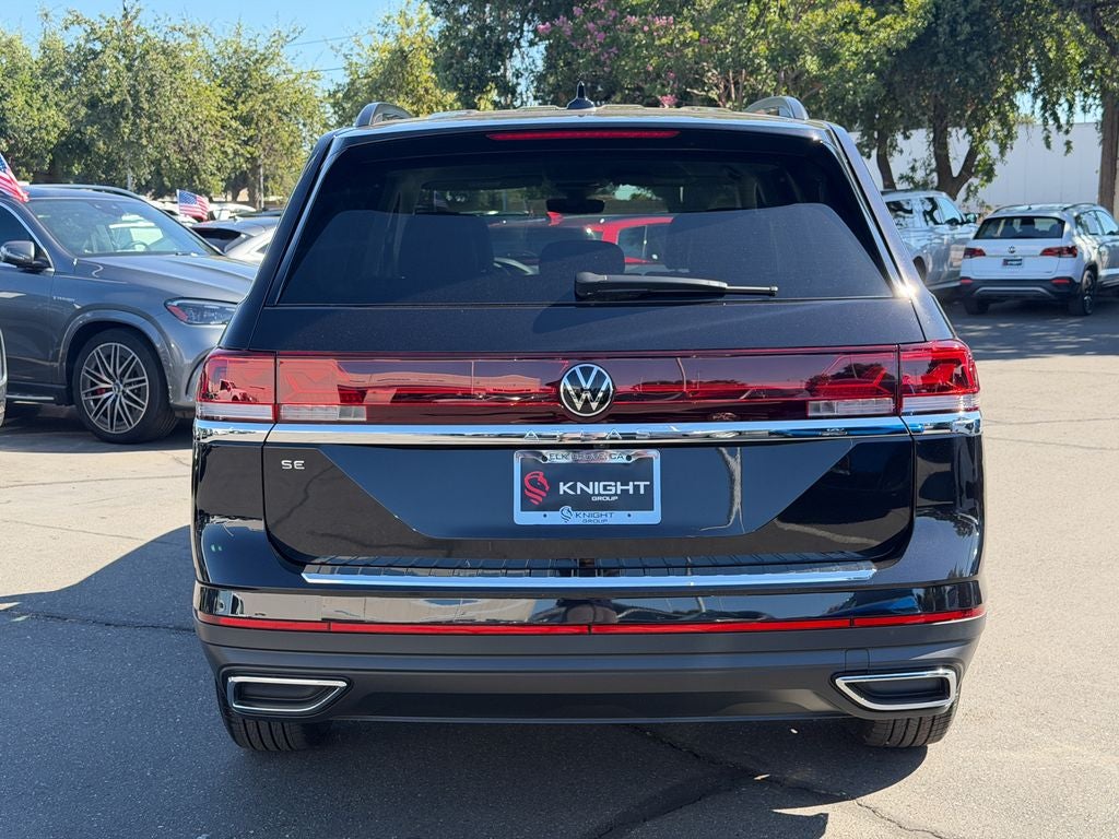 2026 Volkswagen Atlas 2.0T SE