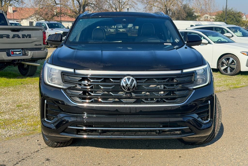 2026 Volkswagen Atlas Cross Sport 2.0T SEL Premium R-Line