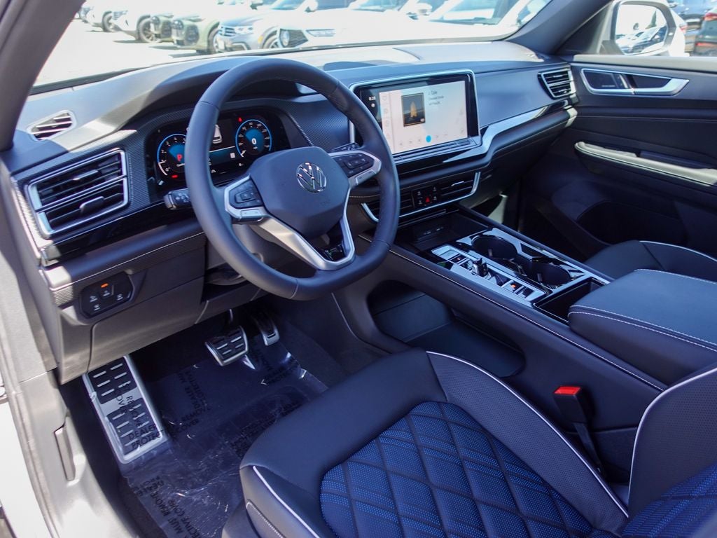 2026 Volkswagen Atlas Cross Sport 2.0T SEL Premium R-Line
