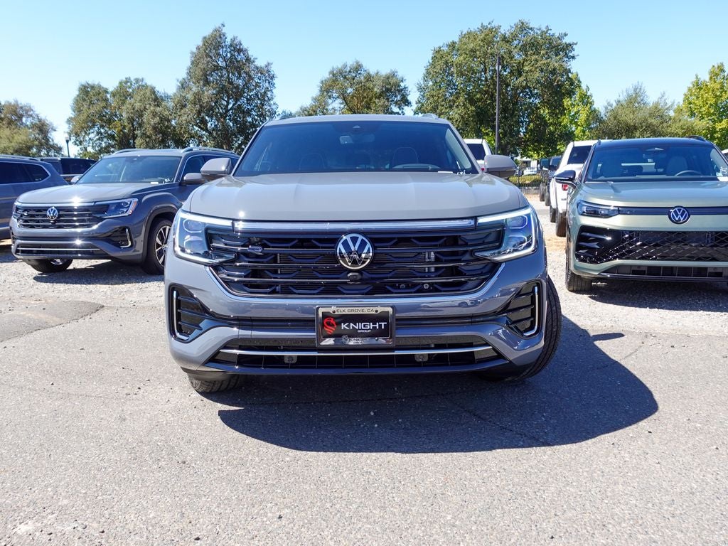 2026 Volkswagen Atlas Cross Sport 2.0T SEL Premium R-Line