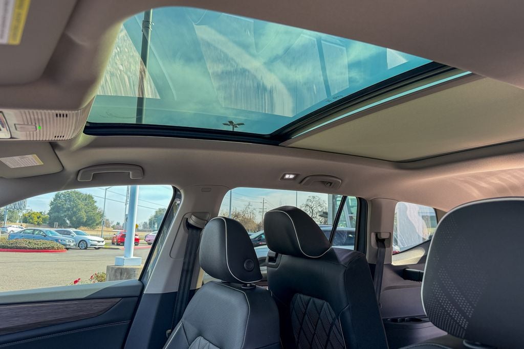 2026 Volkswagen Atlas 2.0T SEL Premium R-Line