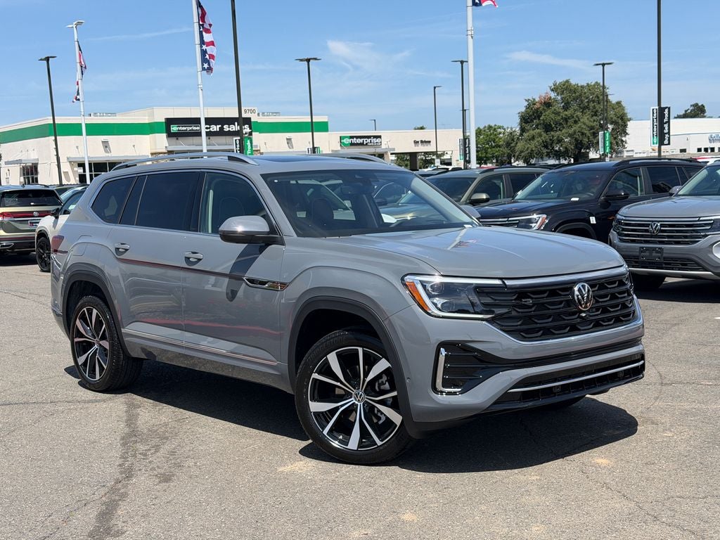 2026 Volkswagen Atlas 2.0T SEL Premium R-Line