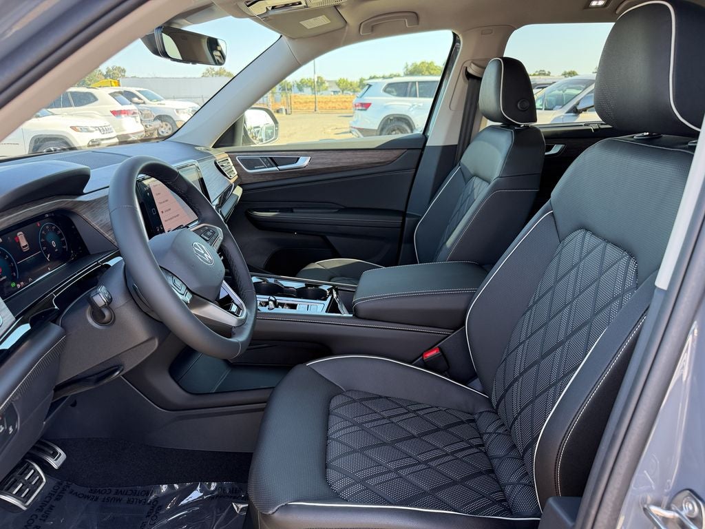 2026 Volkswagen Atlas 2.0T SEL Premium R-Line
