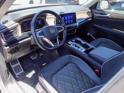2024 Volkswagen Atlas 2.0T SEL Premium R-Line