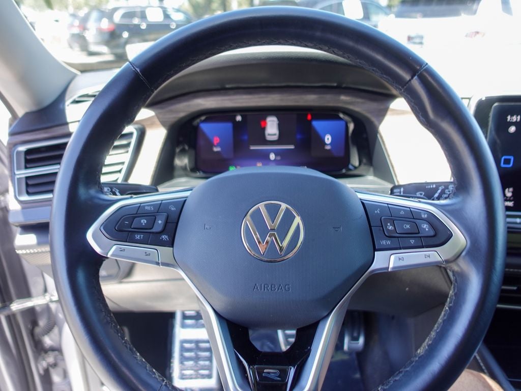 2024 Volkswagen Atlas 2.0T SEL Premium R-Line