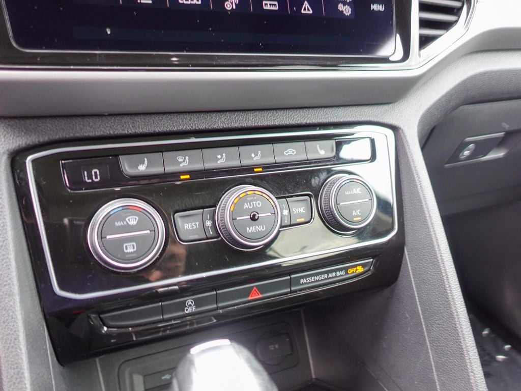 2022 Volkswagen Atlas 2.0T SE w/Technology