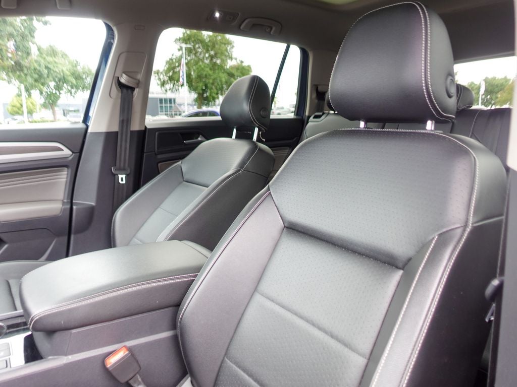 2022 Volkswagen Atlas 2.0T SE w/Technology