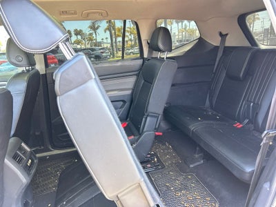 2021 Volkswagen Atlas 3.6L V6 SE w/Technology