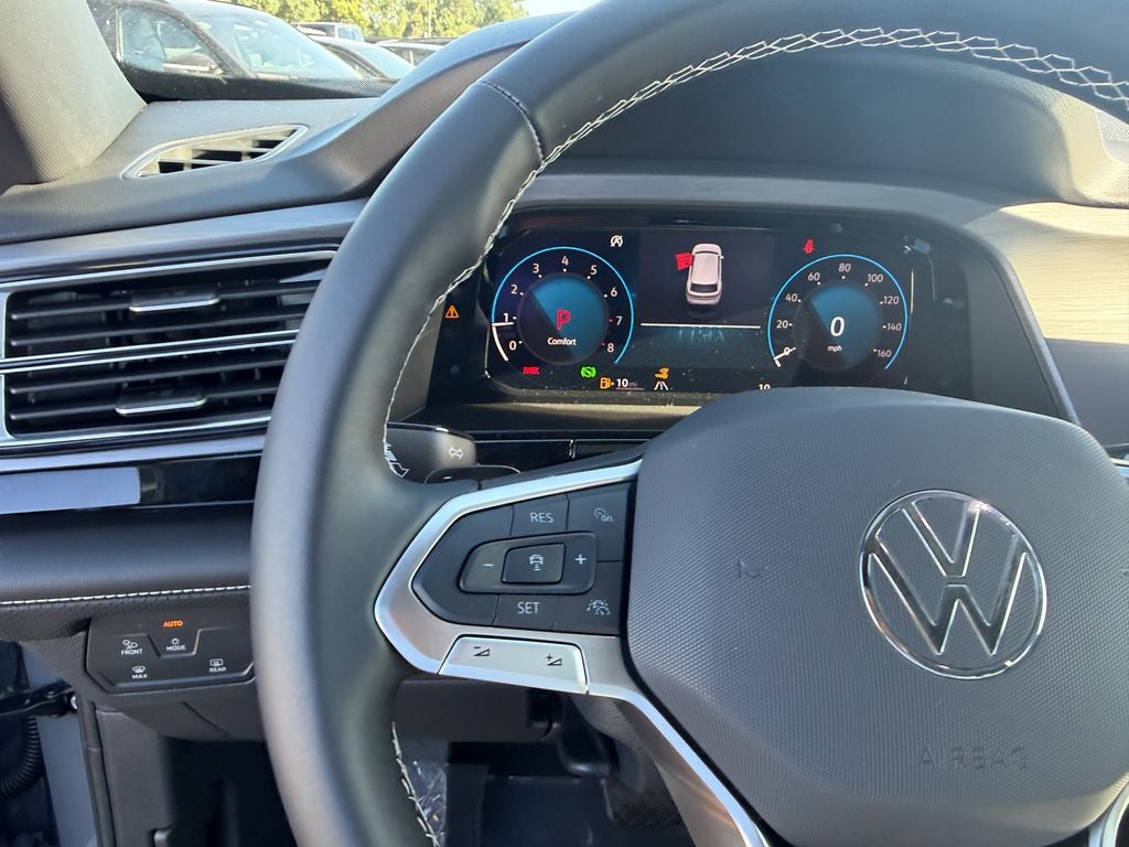 2026 Volkswagen Atlas Cross Sport 2.0T SE w/Technology