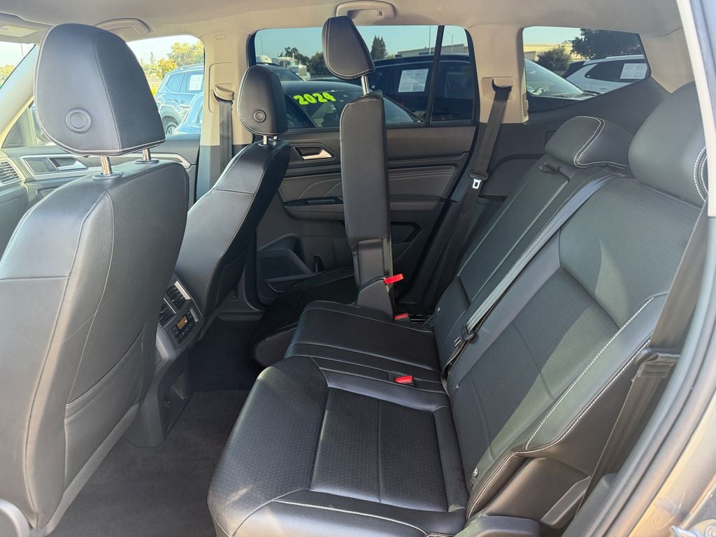 2023 Volkswagen Atlas 2.0T SE