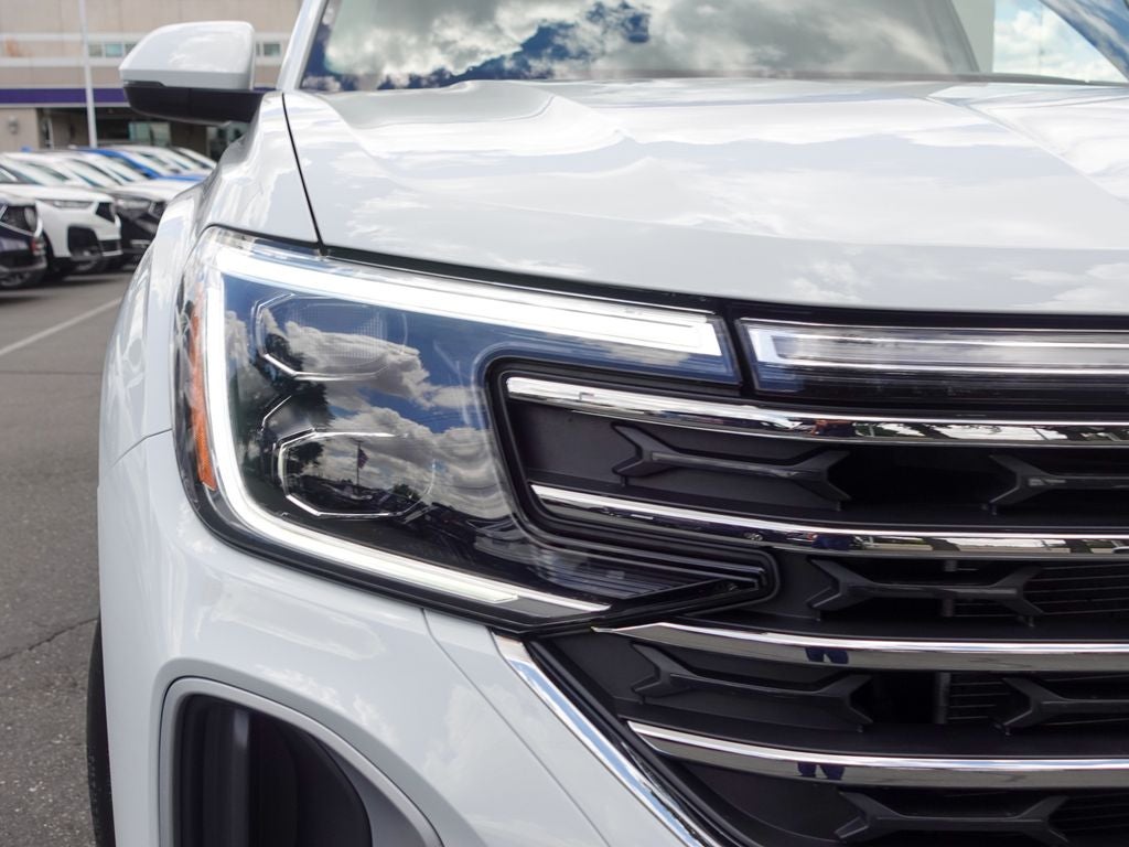 2025 Volkswagen Atlas 2.0T SE