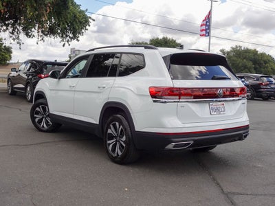 2025 Volkswagen Atlas 2.0T SE