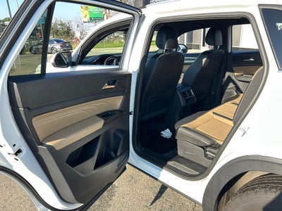 2021 Volkswagen Atlas Cross Sport 3.6L V6 SE w/Technology R-Line