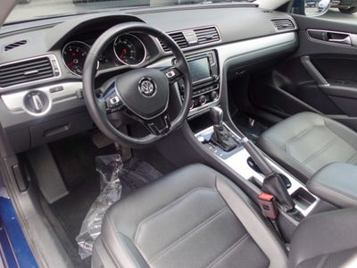 2019 Volkswagen Passat 2.0T Wolfsburg