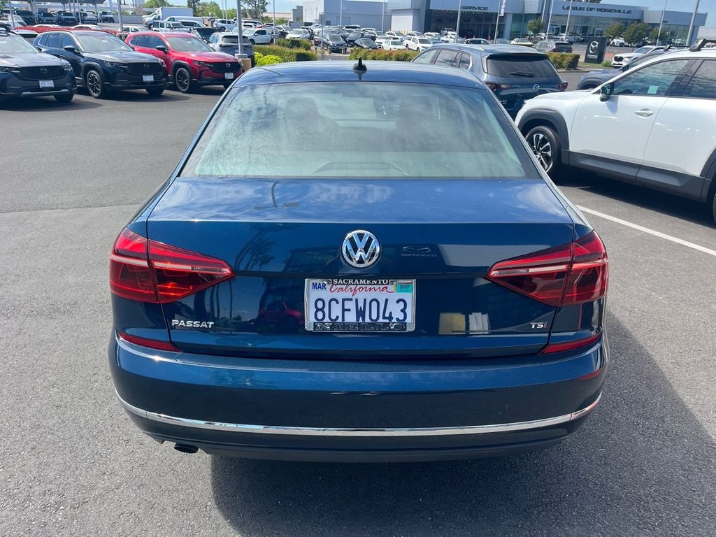2019 Volkswagen Passat 2.0T Wolfsburg