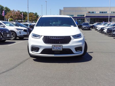 2024 Chrysler Pacifica Hybrid Select S Appearance
