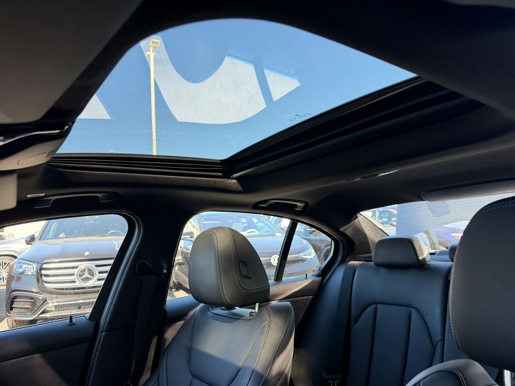 2024 BMW 3 Series 330i