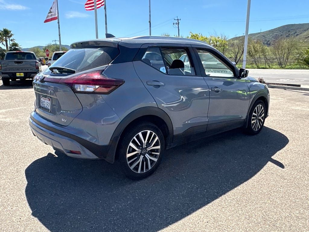 2022 Nissan Kicks SV