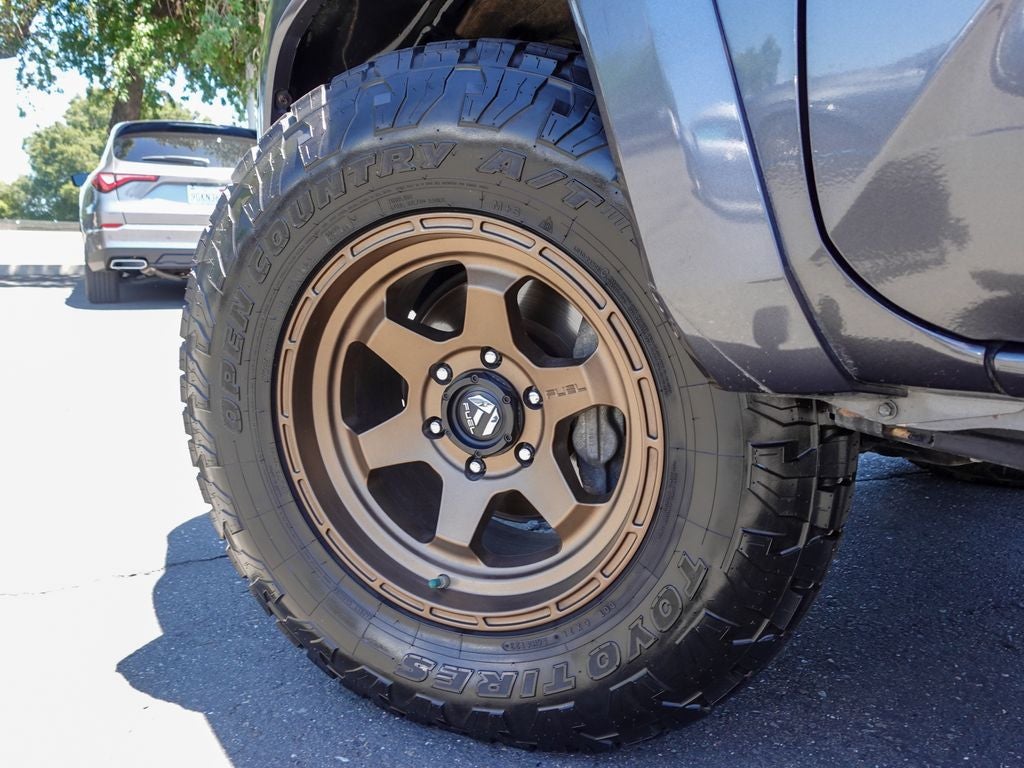 2017 Toyota Tacoma TRD Sport
