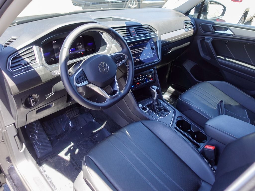 2023 Volkswagen Tiguan 2.0T SE