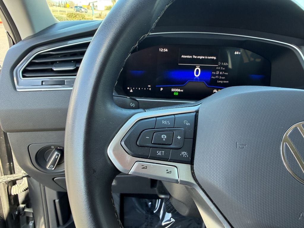 2024 Volkswagen Tiguan 2.0T SE