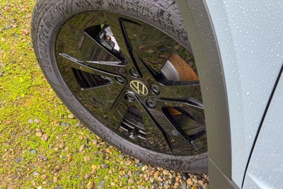 2026 Volkswagen Taos 1.5T SE Black