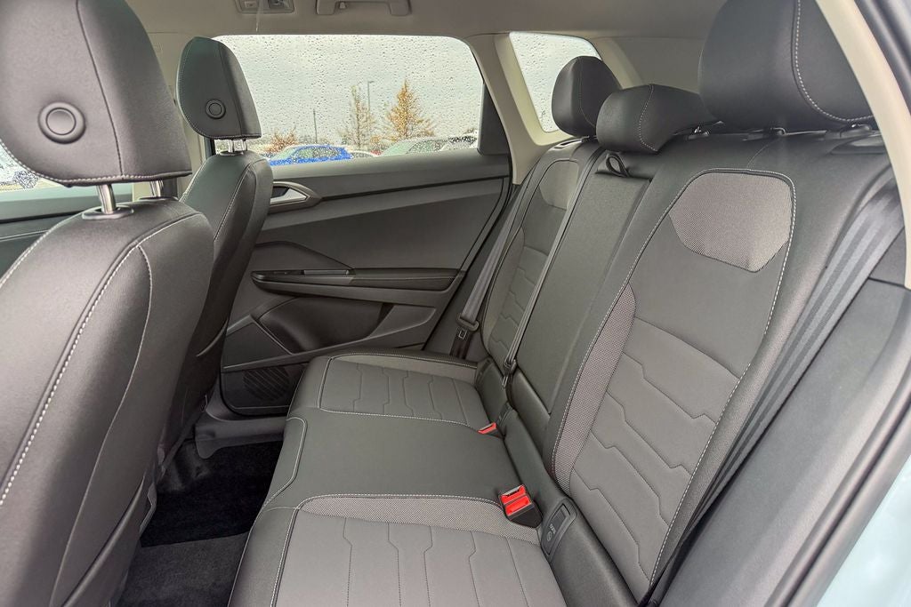 2026 Volkswagen Taos 1.5T SE Black