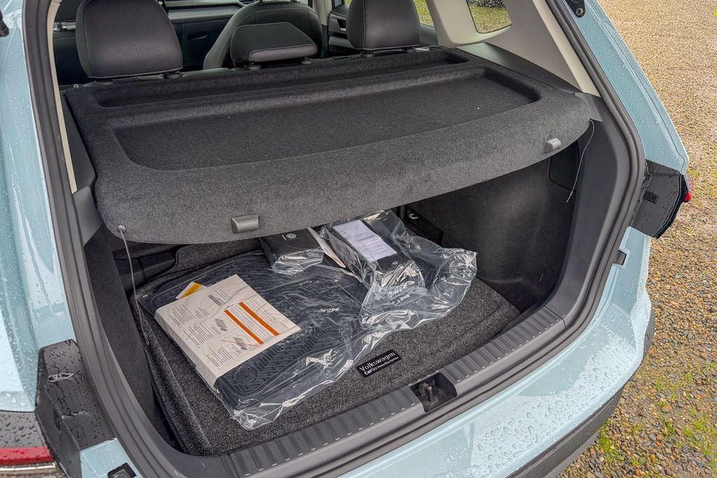 2026 Volkswagen Taos 1.5T SE Black