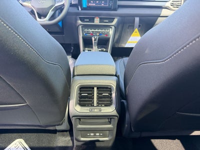 2026 Volkswagen Taos 1.5T SE Black