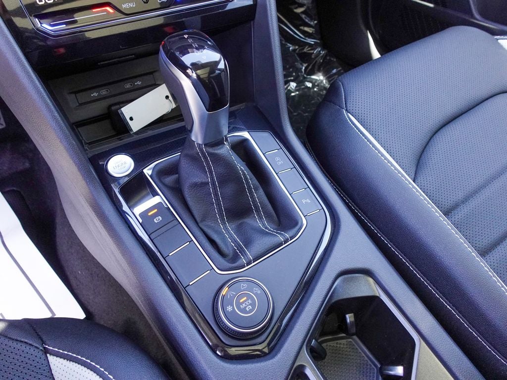 2026 Volkswagen Taos 1.5T SEL