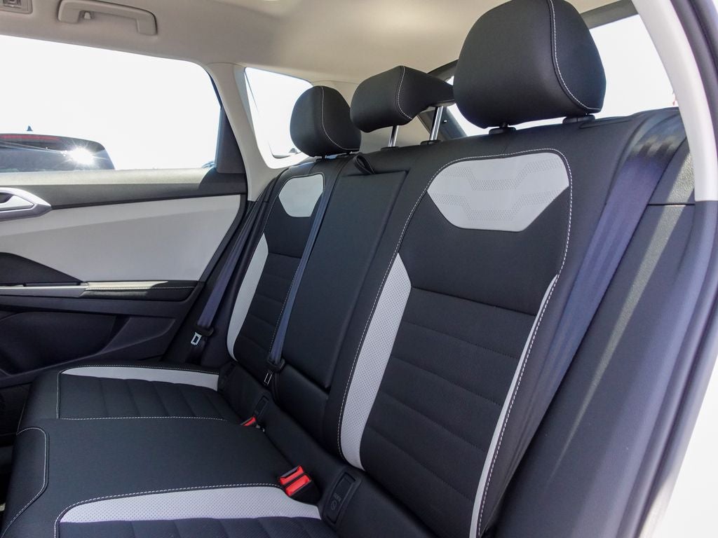 2026 Volkswagen Taos 1.5T SEL