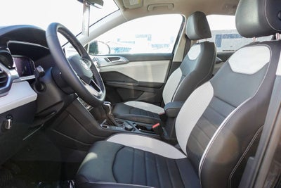 2025 Volkswagen Taos 1.5T SEL