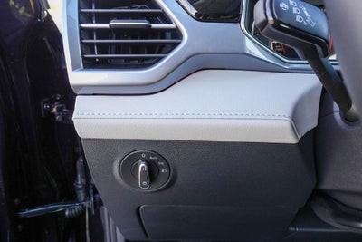 2025 Volkswagen Taos 1.5T SEL